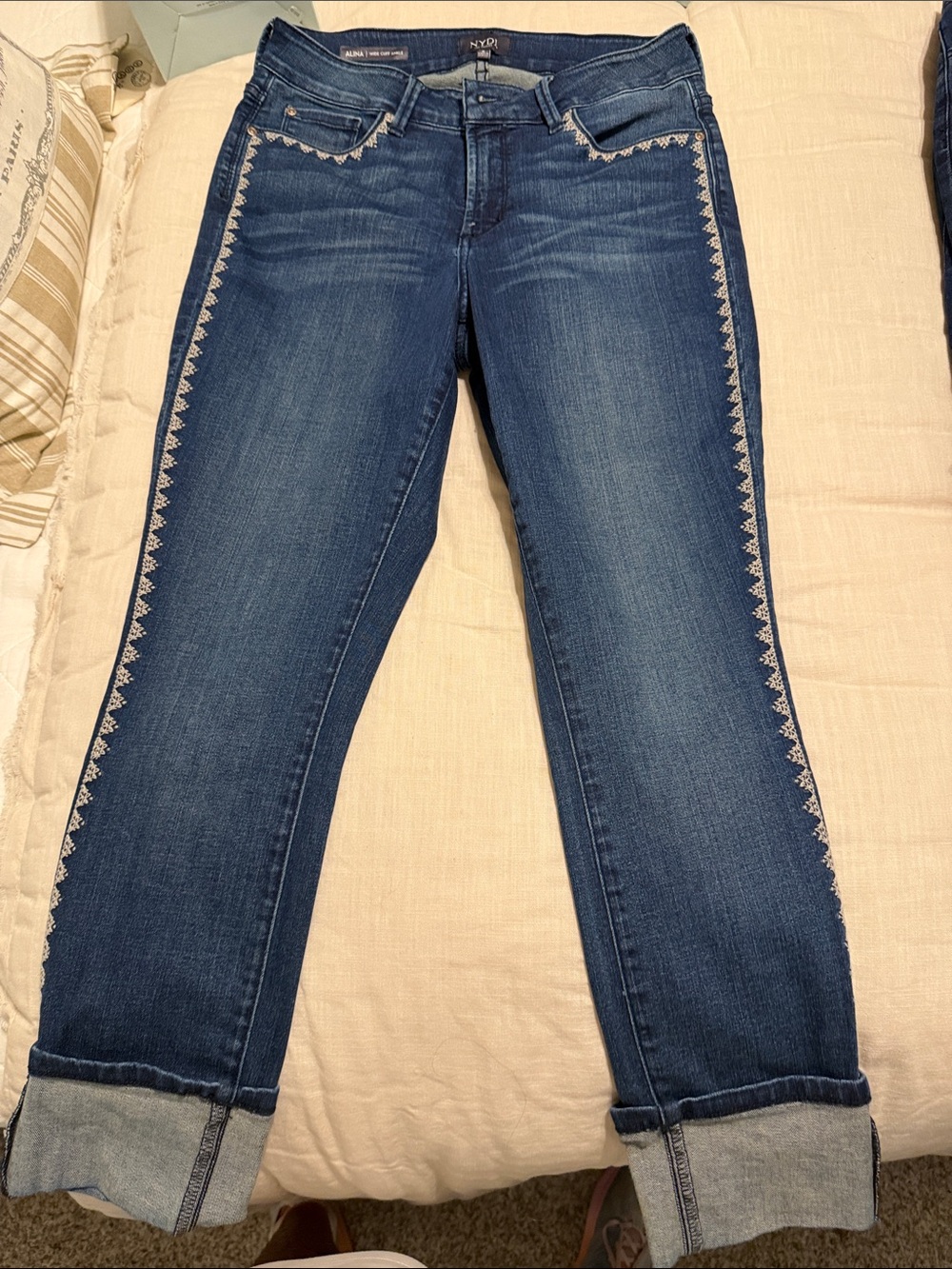 NYDJ Dark Blue Ankle Jeans with White Side Embroidery